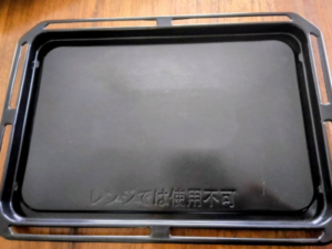 メルカリで売れた、壊れた電子レンジの鉄板